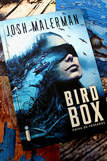 Conheça a nova edição de Bird Box